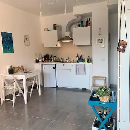 Il Piviere - Pool & Beach - Modern Studio - Private Parking Daire